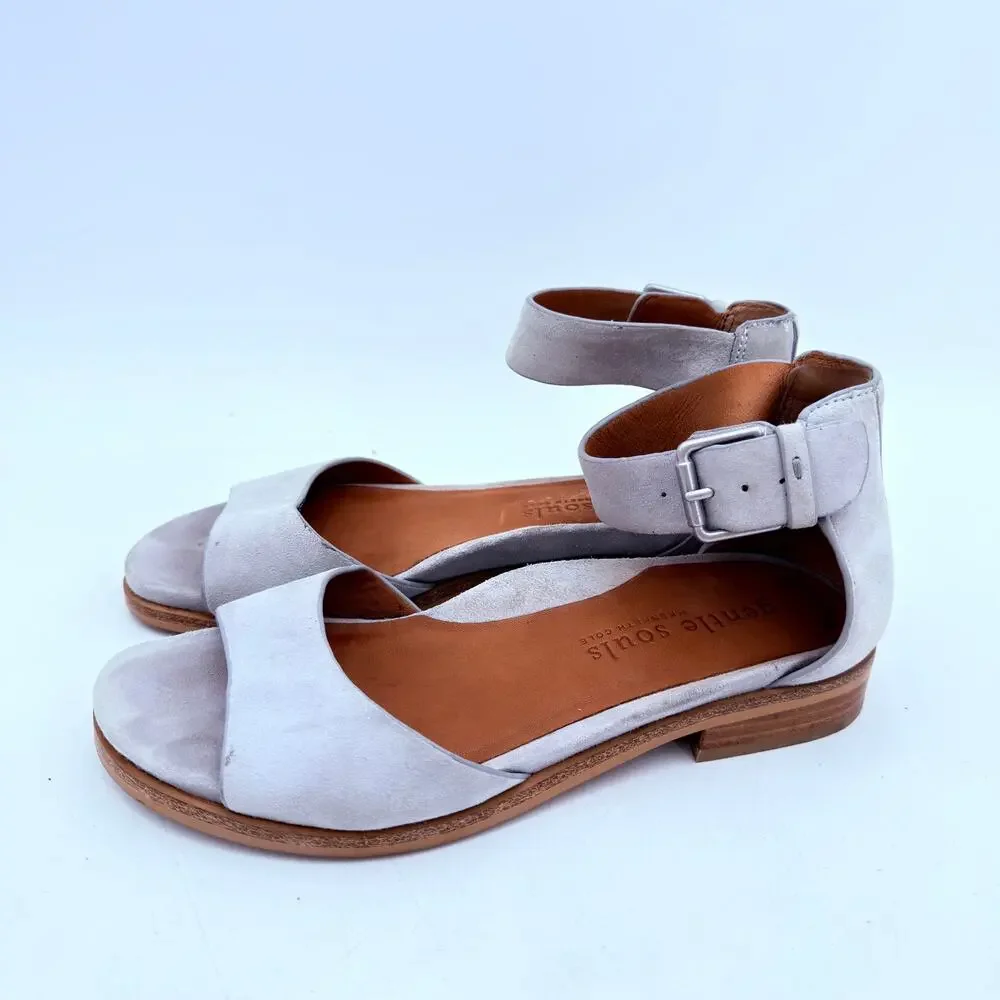 Gentle Soul by Kenneth Cole Women's Gracey Leather Buckle Ankle Sandals Size 6.5